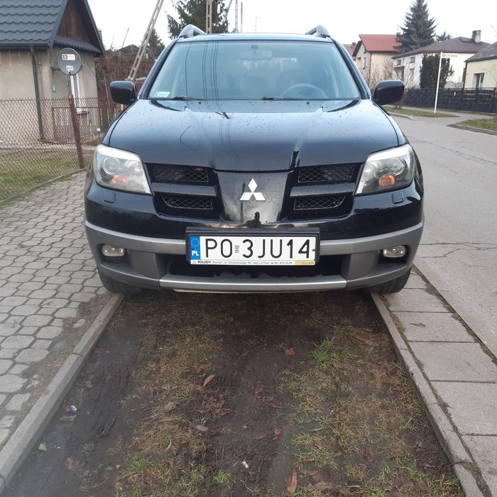 Mitsubishi Outlander 4WD 4x4 2.0 benzyna /zamiana/.