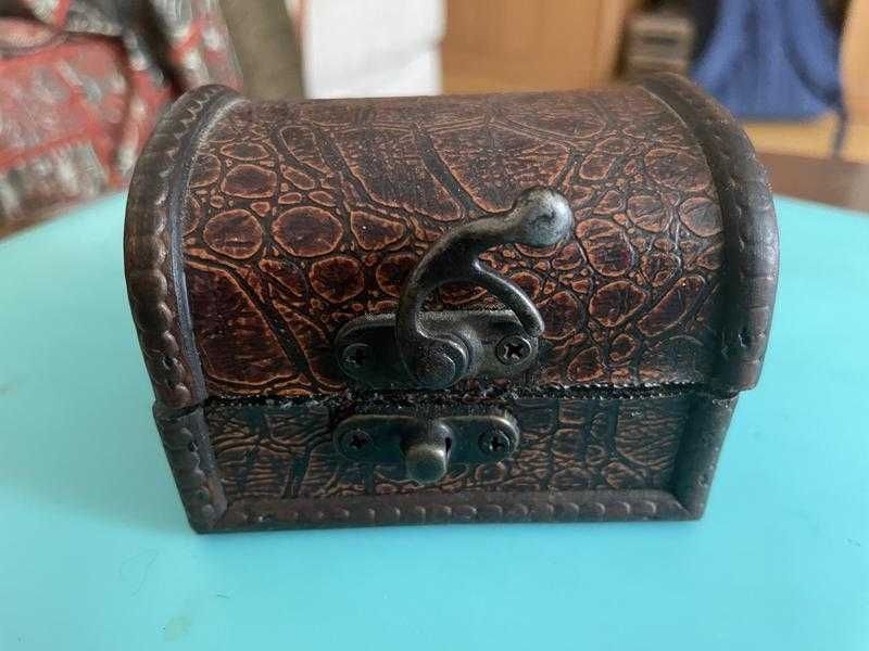 шкатулка 9 х 6 х 6