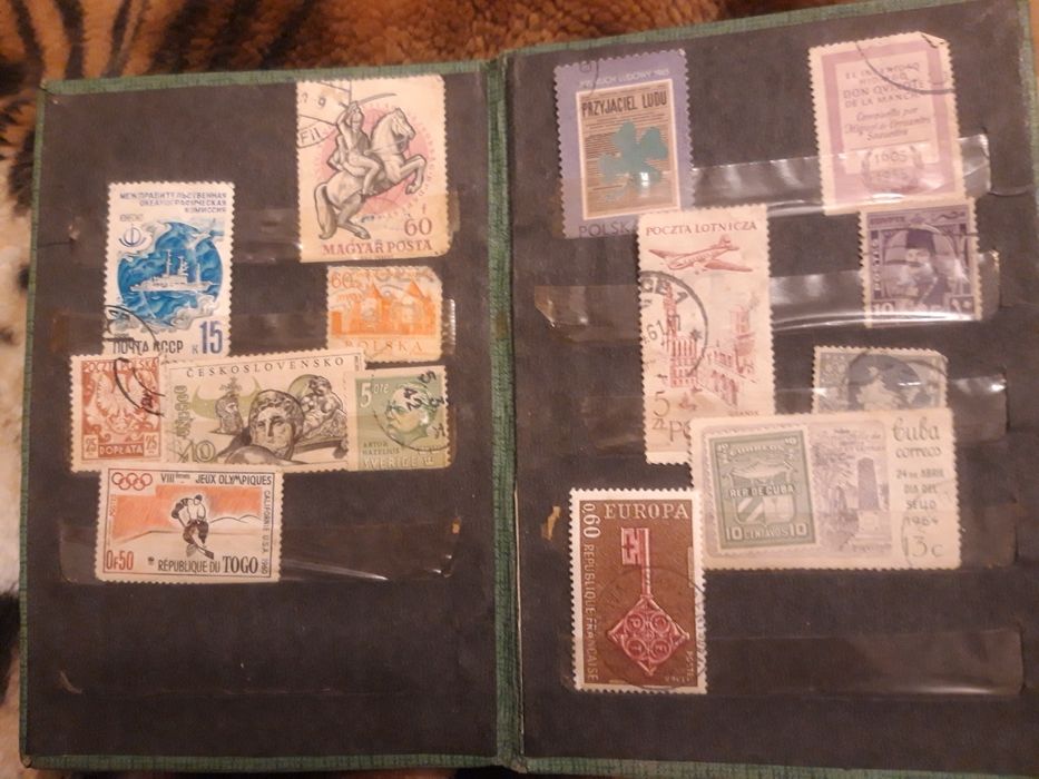 Продам старинную коллекцию марок