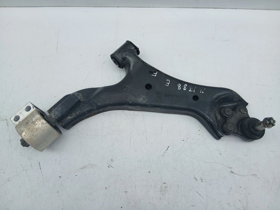 Braço de suspensão frente direito CHEVROLET Captiva (C100, C140)