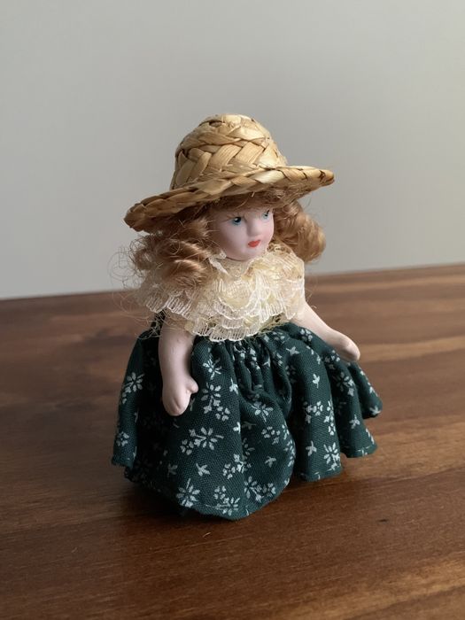 Bonecas de Louça pintadas à mão