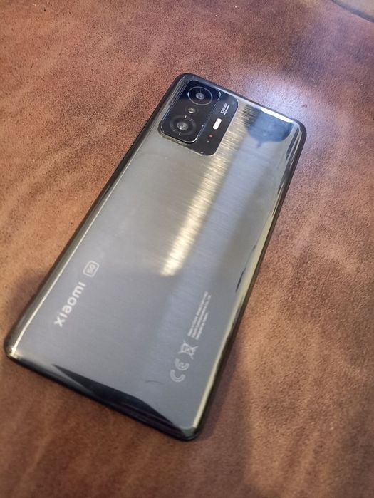 Xiaomi 11T 8/128 ГБ в отличном состоянии