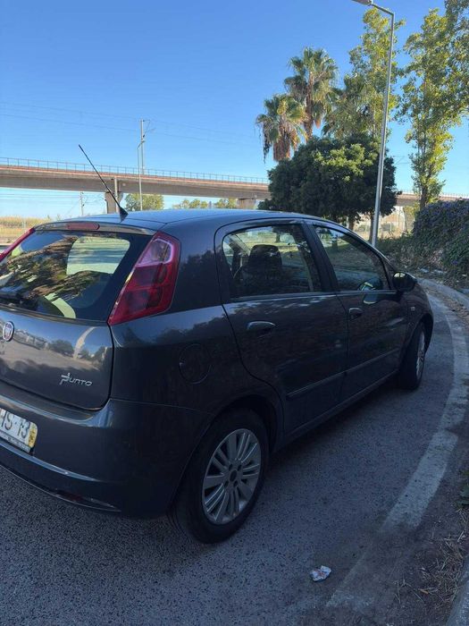 VENDO FIAT PUNTO 1300 Multijet