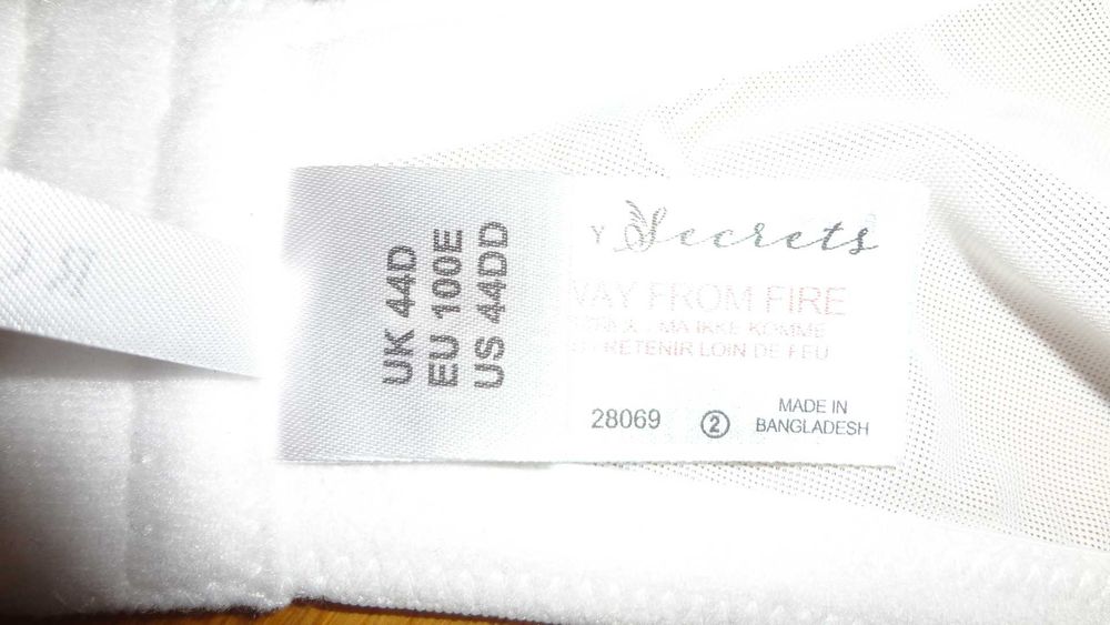 Biustonosz Pretty Secrets Rose 100E, nowy, biały,śliczny