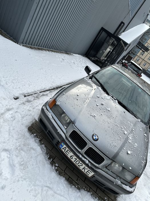 Продам Бмв е36 318i