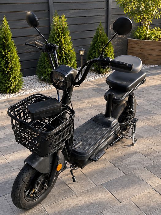 Електроскутер EvoBike