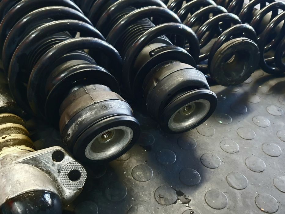Suspensão Bilstein + Eibach  (Golf Iv- Bora-Audi)