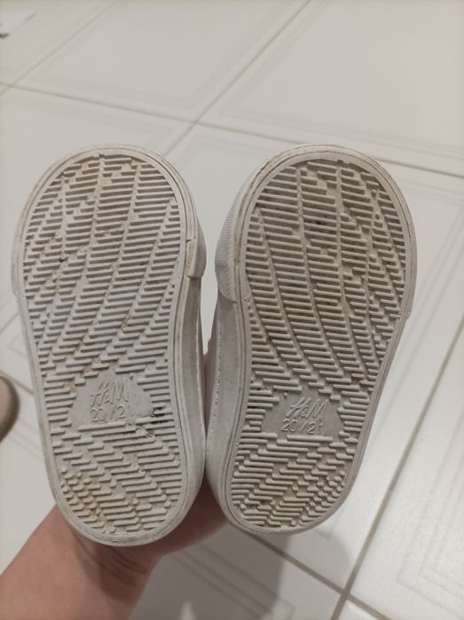 Кеди H&M для дівчинки 20/21  розмір, рожеві