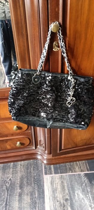 Vendo carteiras em bom estado