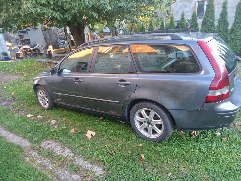 Volvo V50