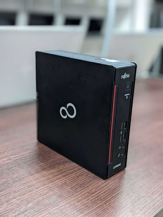 Mini komputer Fujitsu Esprimo Q556 16GB / 256GB SSD – kompaktowy PC biznesowy