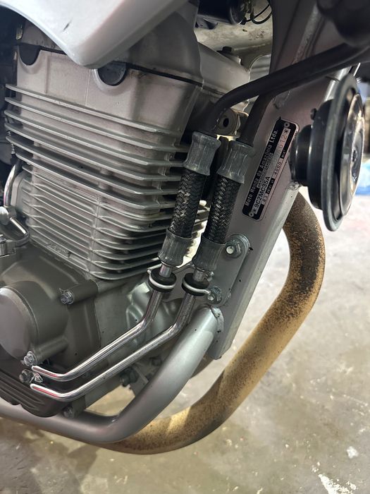 Honda CB250F 2006