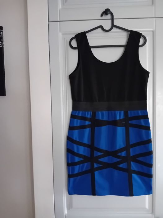 Boohoo śliczna sukienka jak nowa M