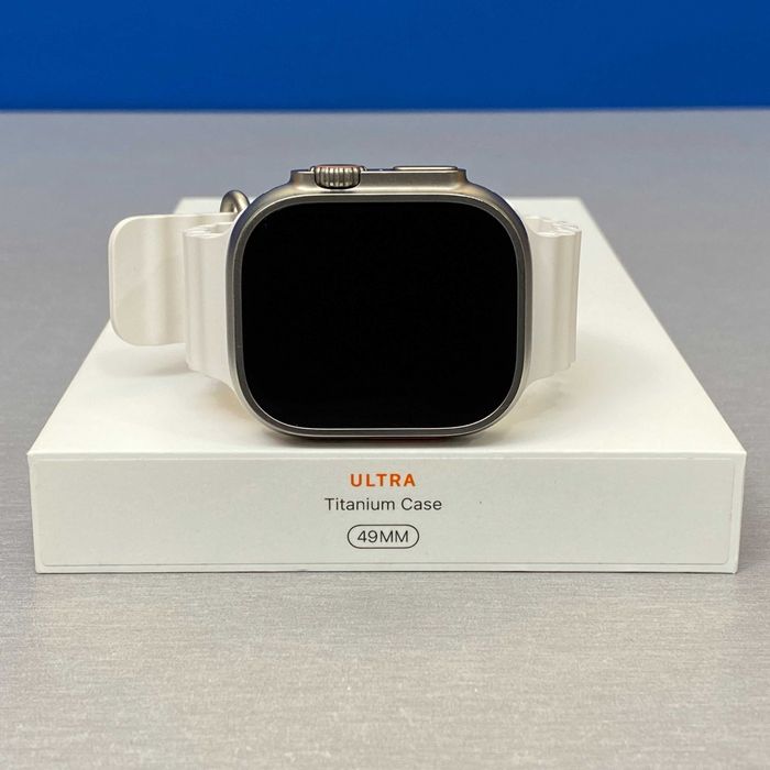Apple Watch Ultra 2 | Titanium Natural | 49mm | White Ocean Band