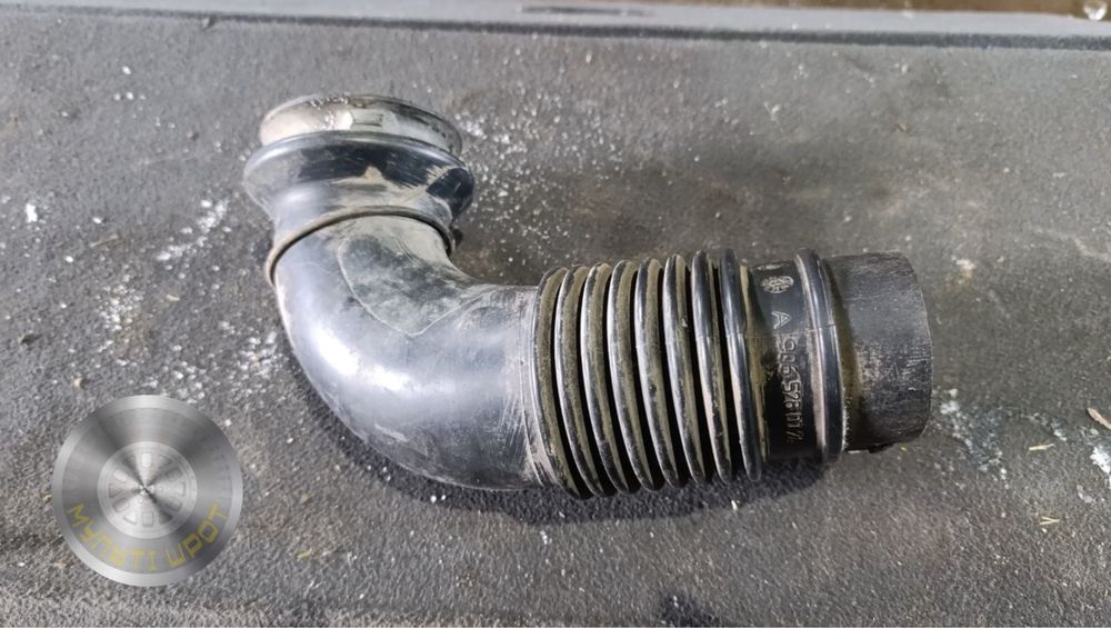 Воздушный патрубок Mercedes Sprinter W906.  2006–2018рр.