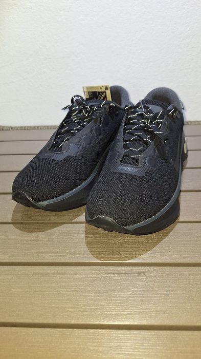 Кросівки Nike MOTIVA GTX US9 EU42.5 27CM. HM0354 001