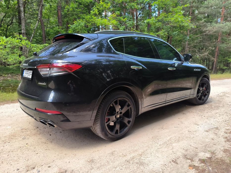 Maserati Levante Sq4 430KM