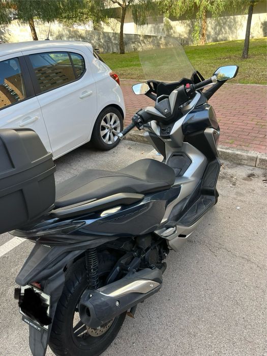 Honda Forza 300 (2019)