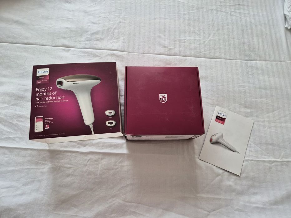 Фотоепілятор Philips Lumea 7000 +додаток на телефоні
(використовував
