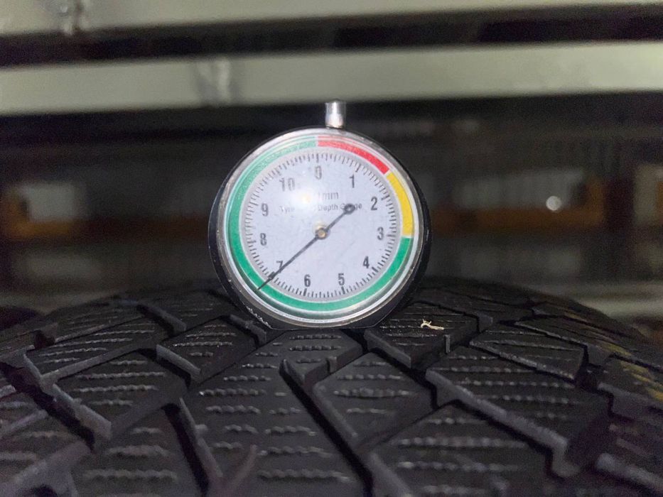 Nokian 225/55R17 Hakkapelitta R5