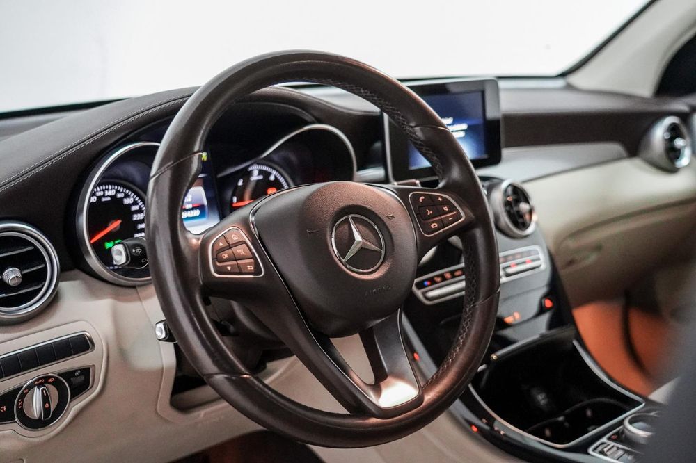 Mercedes-Benz GLC 250 — fotografia 8