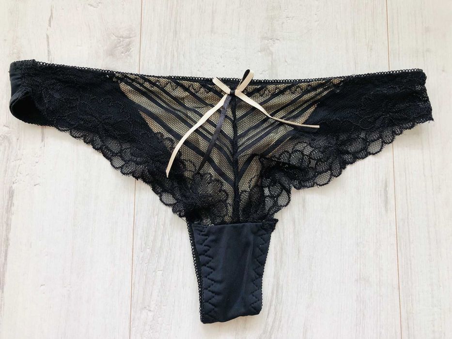 Nowe czarno kremowe stringi koronowe majtki figi S36