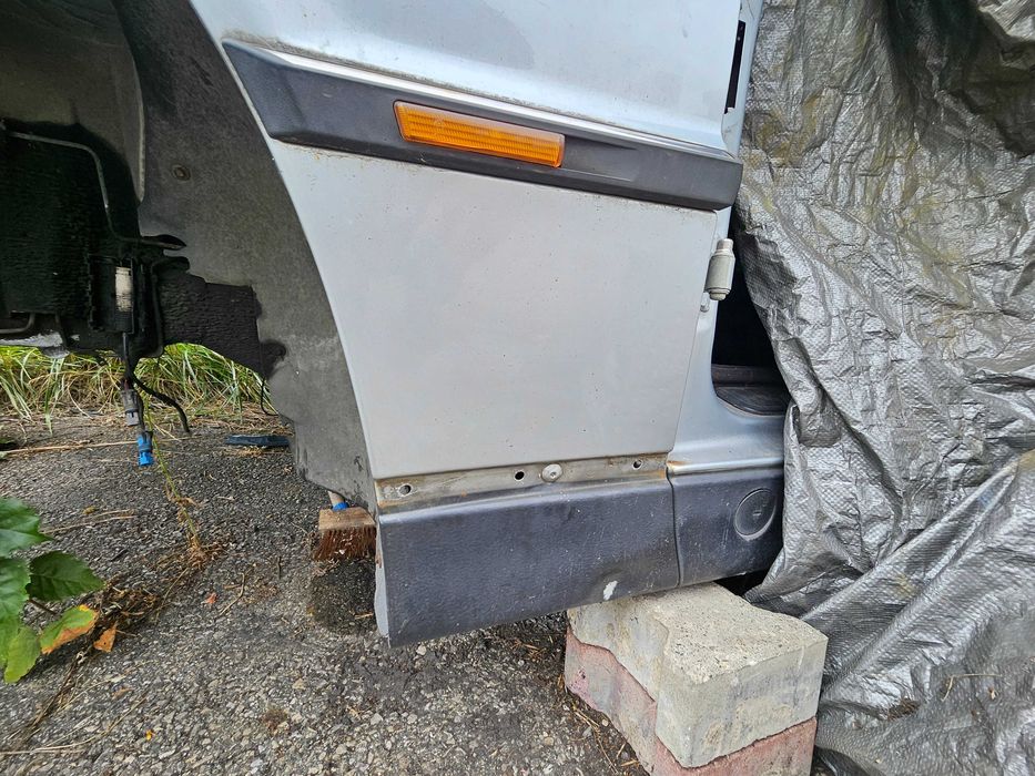 BMW E38 błotnik przed lift lewy prawy przód idealny arktis silber 309
