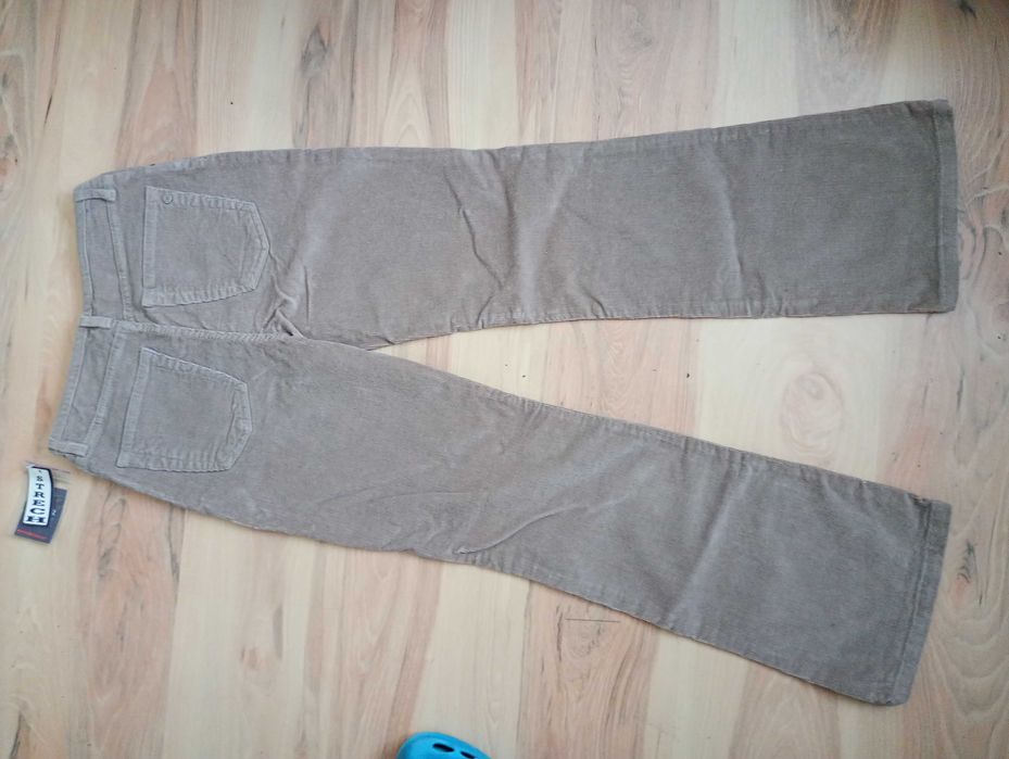 Redstar spodnie sztruksowe damskie bootcut r 28