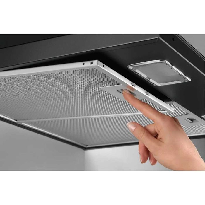 Electrolux EFC226R Okap kominowy z oświetleniem LED 60 cm