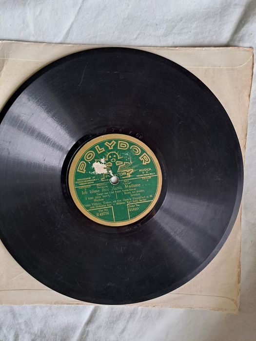 Патефонные пластинки л.POLYDOR  антиквариат нач.20 века