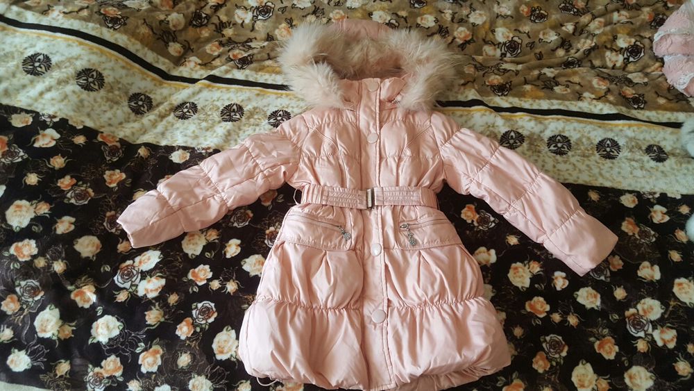 Пуховик фірмовий р. 116