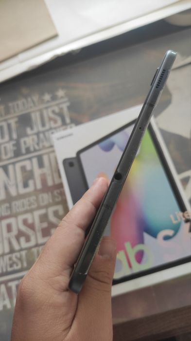 Samsung Galaxy Tab S6 lite