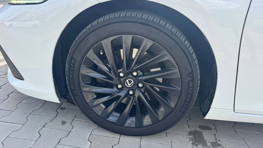 Lexus ES Lexus ES 300h F SPORT | 2019 | ASO Lexus | Zadbany | Bez wkładu finans