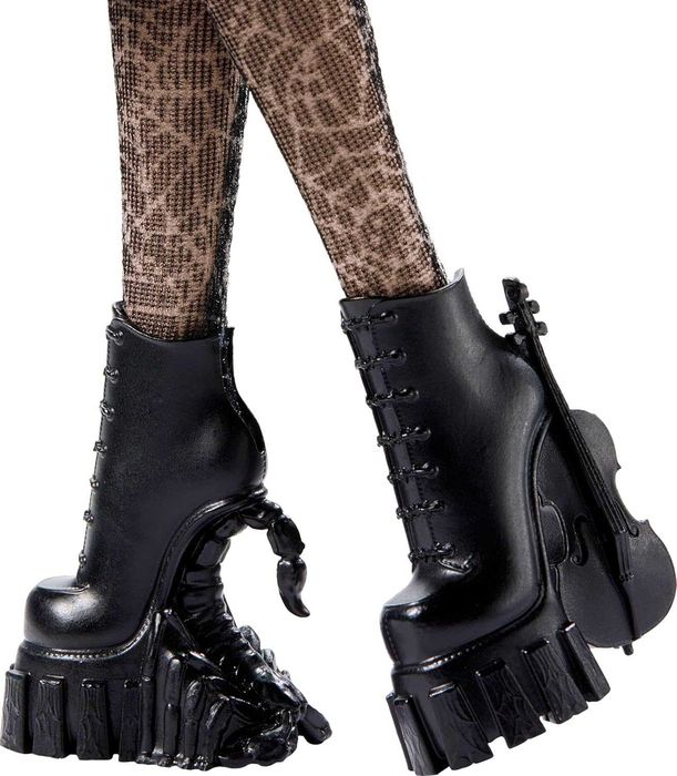 Лялька Монстер Хай Венздей Аддамс у шкільній формі Monster High X Wednesday Addams Doll HXJ04 Mattel Оригінал