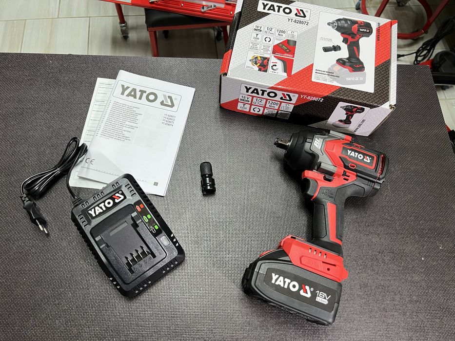 Гайковерт аккумуляторный 1200 Нм YATO YT-828072 (без АКБ и ЗУ)
