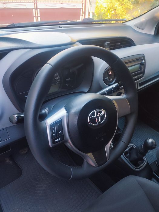 Sprzedam nie zawodną Toyotę Yaris 1.0
