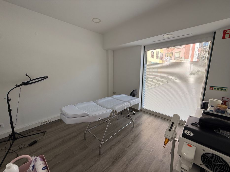 Gabinete de Estética para Arrendamento – Quinta do Lambert, Lisboa
