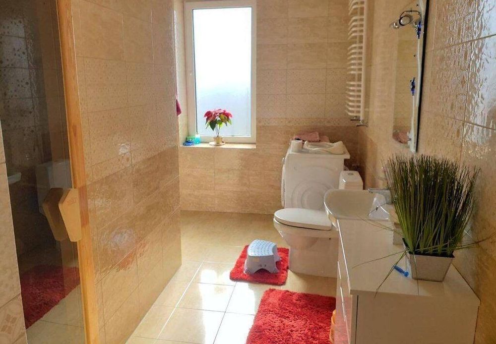 Продам дуплекс, 179 м², с.Солонка.