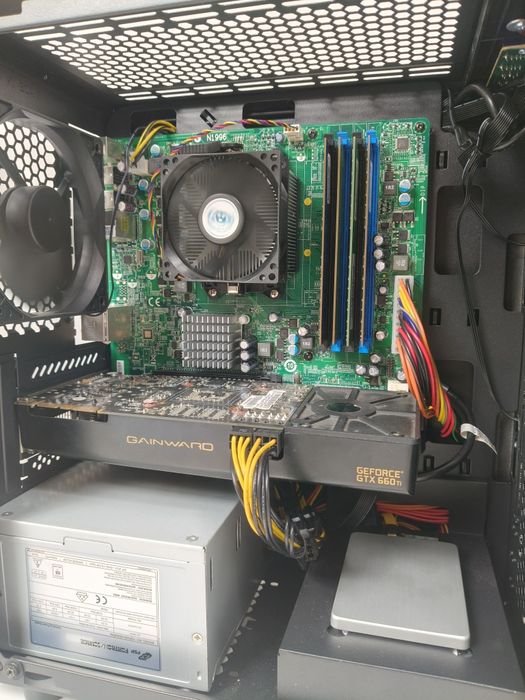 Komputer Gamingowy AMD FX-8370,GTX 660 Ti, 16 GB, SSD, Win 10