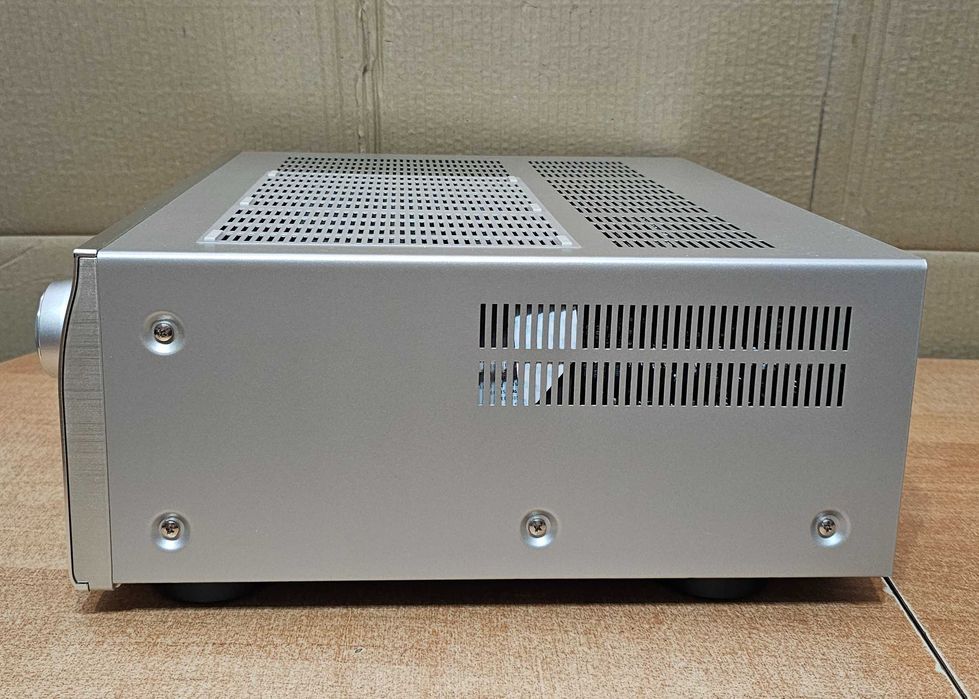 Amplituner DENON AVR-2809 | Oryginalny pilot z wyświetlaczem |