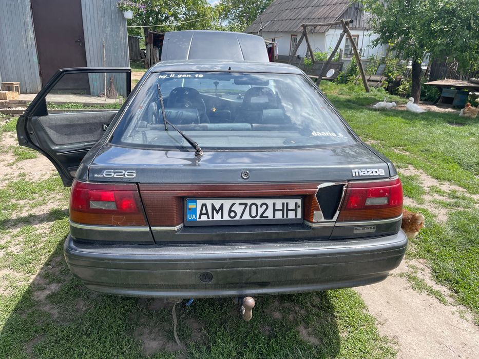 Mazda626 2л газ бенз