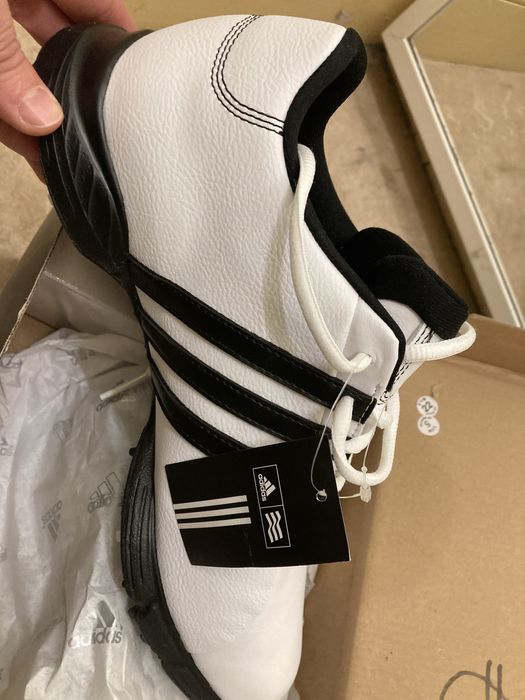 Туфлі для гольфа