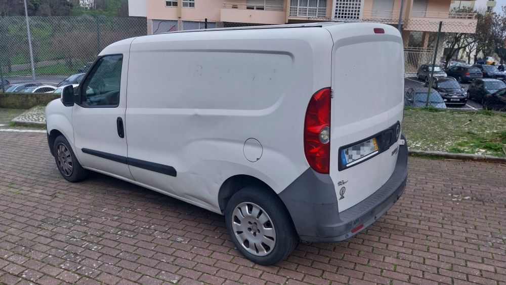 Fiat Doblo Maxi Multijet Van 2011