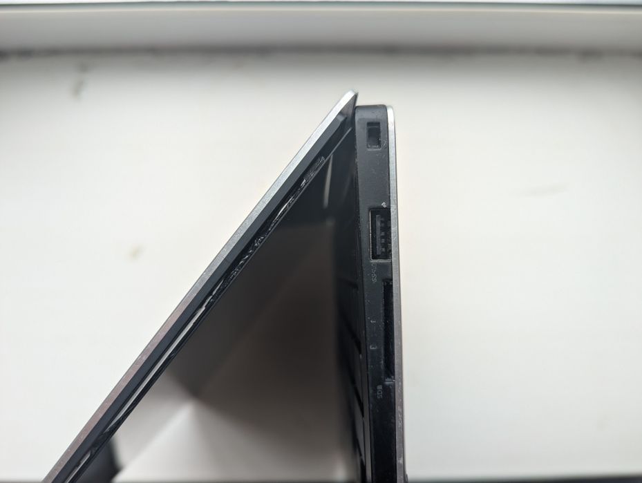Продам ультрабук Dell XPS 13 на запчасти