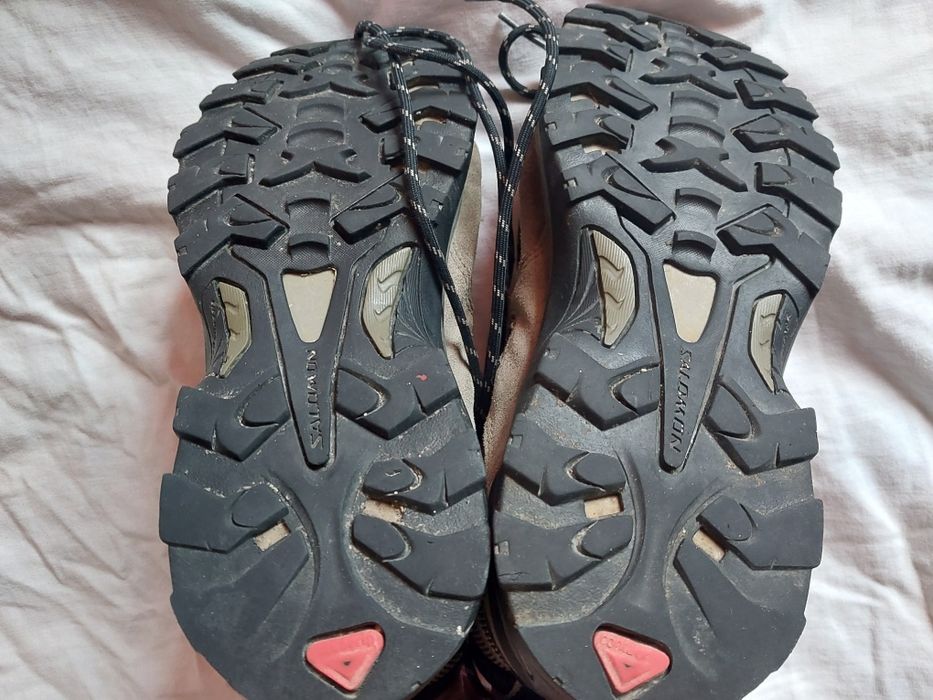 Трекінгові черевики  Salomon Discovery  GTX 41 1/3(260мм) ДЕФЕКТ