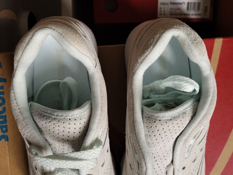 Saucony Shadow 6000 Suede Irish Coffee Creme US 7 EUR 40