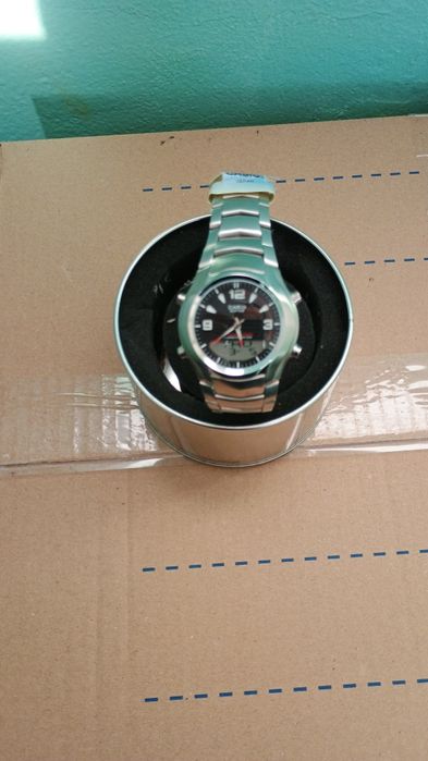 Casio EFA‑112D‑1AVEF – nowy, oryginalne pudełko