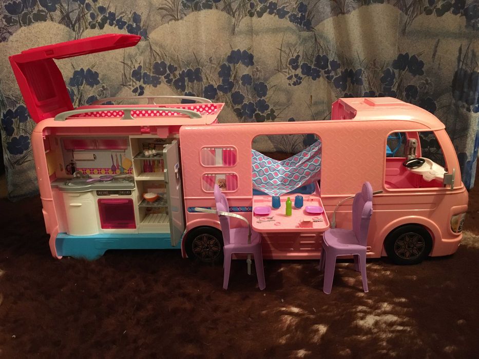 Auto caravana da Barbie