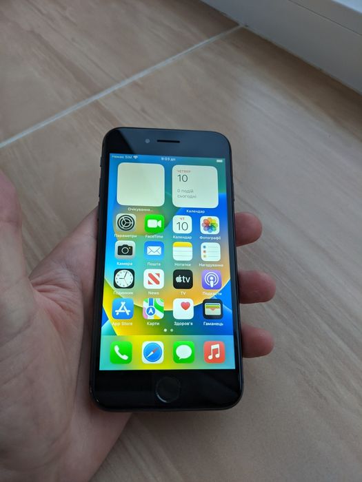 Продам iphone 8 64gb