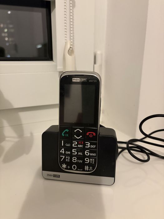 Telefon Max Com mm 720